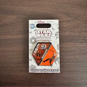 Run‎ Disney 2019 Star Wars Rival Run Half Marathon Limited Release Pin